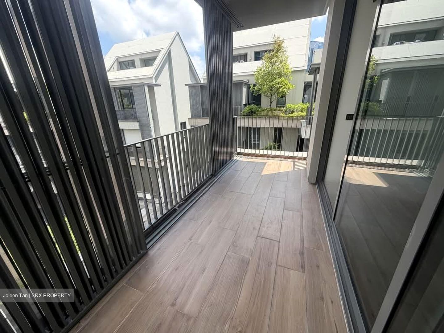 10 Evelyn (D11), Apartment #571832841